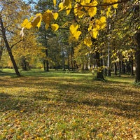 Photo taken at Park “Tikhiy Otdykh” by Artem K. on 10/3/2021