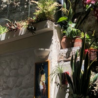 Foto scattata a Restaurante Marbella Patio da Ra il 8/5/2019
