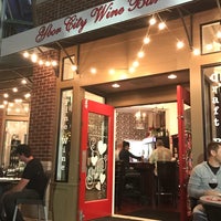 3/9/2017にTaylor Z.がTheYbor City Wine Barで撮った写真