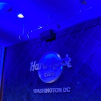 Photo taken at Hard Rock Cafe Washington DC by Naif on 8/4/2021