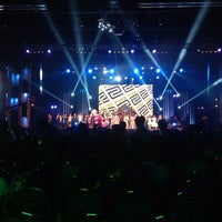 Photo taken at Five Live Enter10 Concert by kittawit p. on 9/29/2012