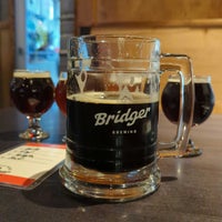 รูปภาพถ่ายที่ Bridger Brewing โดย Jason H. เมื่อ 6/6/2022