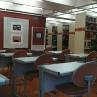 Photo taken at Biblioteca Central - Universidade Cruzeiro do Sul by Laís S. on 10/3/2013