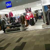 Gu Clothing Store In 尼崎市 Gu Clothing Store In 尼崎市