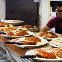 3/13/2017 tarihinde Gondolier Italian Restaurant &amp;amp; Pizzaziyaretçi tarafından Gondolier Italian Restaurant &amp;amp; Pizza'de çekilen fotoğraf
