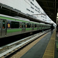 Photo taken at JR Platforms 13-14 by マッサーラ・ナティ β. on 3/31/2017