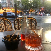 Photo taken at Au Bouquet ! by Mohamed R. on 9/5/2022