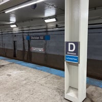 Photo taken at CTA - Division by Andy C. on 7/17/2023