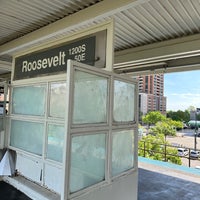 Photo taken at CTA - Roosevelt by Andy C. on 5/13/2024