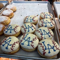Снимок сделан в California Donuts пользователем Andy C. 9/8/2023