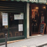 Photo taken at Finnegan&amp;#39;s Wake Irish Pub by Romain D. on 10/25/2012