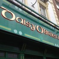 Снимок сделан в Daisy O&amp;#39;Briens Irish Bar пользователем Harry 5/30/2013
