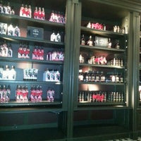 hollister garden state mall
