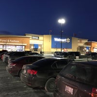 12/14/2016 tarihinde Kevin H.ziyaretçi tarafından Walmart Supercentre'de çekilen fotoğraf