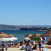 Photo taken at Hamzakoy Plajı by 🍓Dilek🍓 K. on 8/8/2021