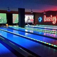 Photo taken at Lucky Strike by Leena on 10/2/2016