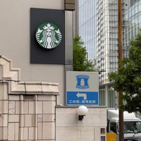 Photo taken at Starbucks by リッシャー on 5/7/2022