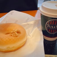 Photo taken at Tully&amp;#39;s Coffee by リッシャー on 2/18/2023