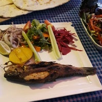 Das Foto wurde bei Anadolu Köyü Restaurant von MûRtí ¿ . am 10/23/2019 aufgenommen