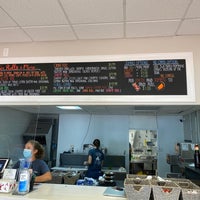 Photo taken at Quincy`s Original Lobster Rolls - Cape May by Martina C. on 8/24/2020