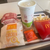 Photo taken at McDonald&amp;#39;s by ともやん on 8/16/2022