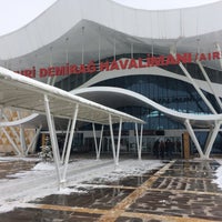 2/17/2015에 Furkan O.님이 Sivas Nuri Demirağ Havalimanı (VAS)에서 찍은 사진