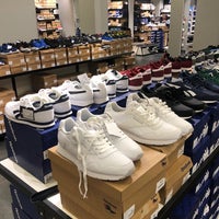 Photo taken at Дисконт-центр Adidas / Reebok by Victor V. on 9/5/2018