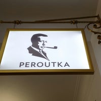Foto tomada en Café Peroutka  por Radek el 1/15/2014