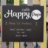 รูปภาพถ่ายที่ Happy Pops Café โดย Radek เมื่อ 7/10/2019