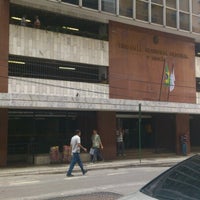 Photo taken at Tribunal Regional Federal da 2ª Região by Mariana A. on 10/24/2012