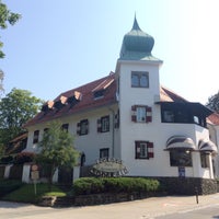 Photo taken at Hotel Schloss Leonstain am Wörthersee by Jasmin F. on 8/10/2015