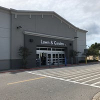 Photo taken at Walmart Supercenter by Paul Q. on 9/15/2019