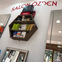 Photo taken at Salon ÖZDEN ✂ by ULAŞ Ö. on 8/27/2018
