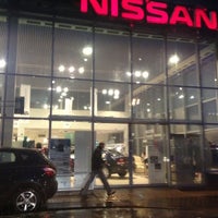 Photo taken at Автосалон «Автоцентр &amp;quot;ОВОД&amp;quot;» Nissan by Сереня Р. on 10/28/2012