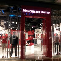 Photo taken at Manchester United Shop by Jason L. on 8/31/2013