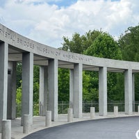 Photo taken at Crystal Bridges Museum of American Art by Cynthia D. on 6/3/2023