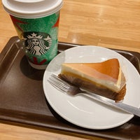 Photo taken at Starbucks by Akira on 11/11/2022