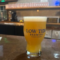 Photo taken at Low Tide Brewery by Paul S. on 10/14/2023