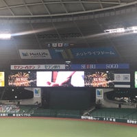 Photo taken at 一塁側内野指定席A by よよよのよ ー. on 8/14/2020