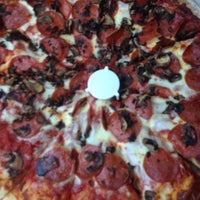 Das Foto wurde bei Northwood Pizza von Kevin &amp;quot;KevCo&amp;quot; S. am 8/1/2015 aufgenommen