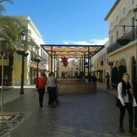 11/10/2012 tarihinde Ginés A.ziyaretçi tarafından La Noria Outlet Shopping'de çekilen fotoğraf