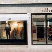 รูปภาพถ่ายที่ Boutique De Fursac Bordeaux โดย Business o. เมื่อ 3/6/2020