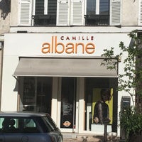 Foto tirada no(a) Camille Albane Feeling Entreprise indépendante por Business o. em 5/27/2020