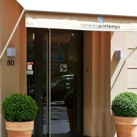 Das Foto wurde bei Hôtel du Printemps von Business o. am 6/8/2020 aufgenommen