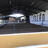Foto diambil di Picadero Escuela Las Cruces oleh Business o. pada 6/18/2020