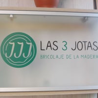 Foto diambil di Las Tres Jotas oleh Business o. pada 6/17/2020