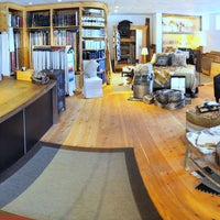 Das Foto wurde bei Baumann Innendekorationen von Business o. am 9/13/2018 aufgenommen