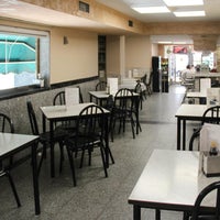 Photo taken at Cafeteria Restaurante Cruz by Business o. on 2/17/2020