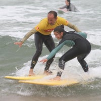 Foto tirada no(a) Escuela Cántabra de Surf por Business o. em 6/20/2020