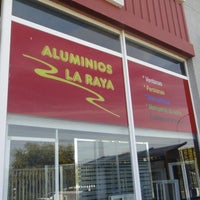 Photo taken at Aluminios y PVC La Raya by Business o. on 2/17/2020
